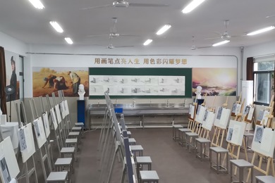胥口中学胥江河校区新改建的美术教室